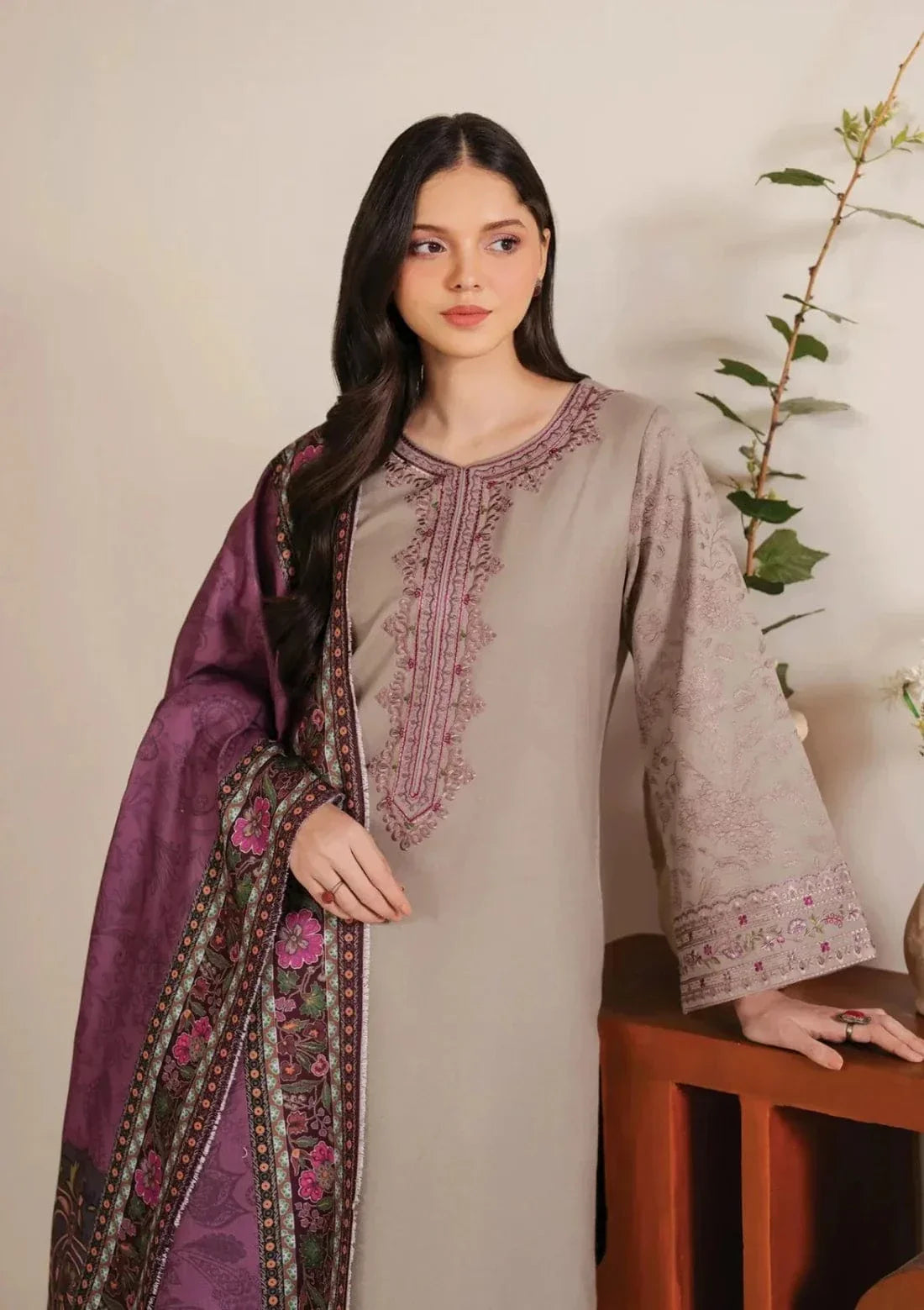 AS-34: Elegant Embroidered Lawn 3PC Suit for Daily Wear