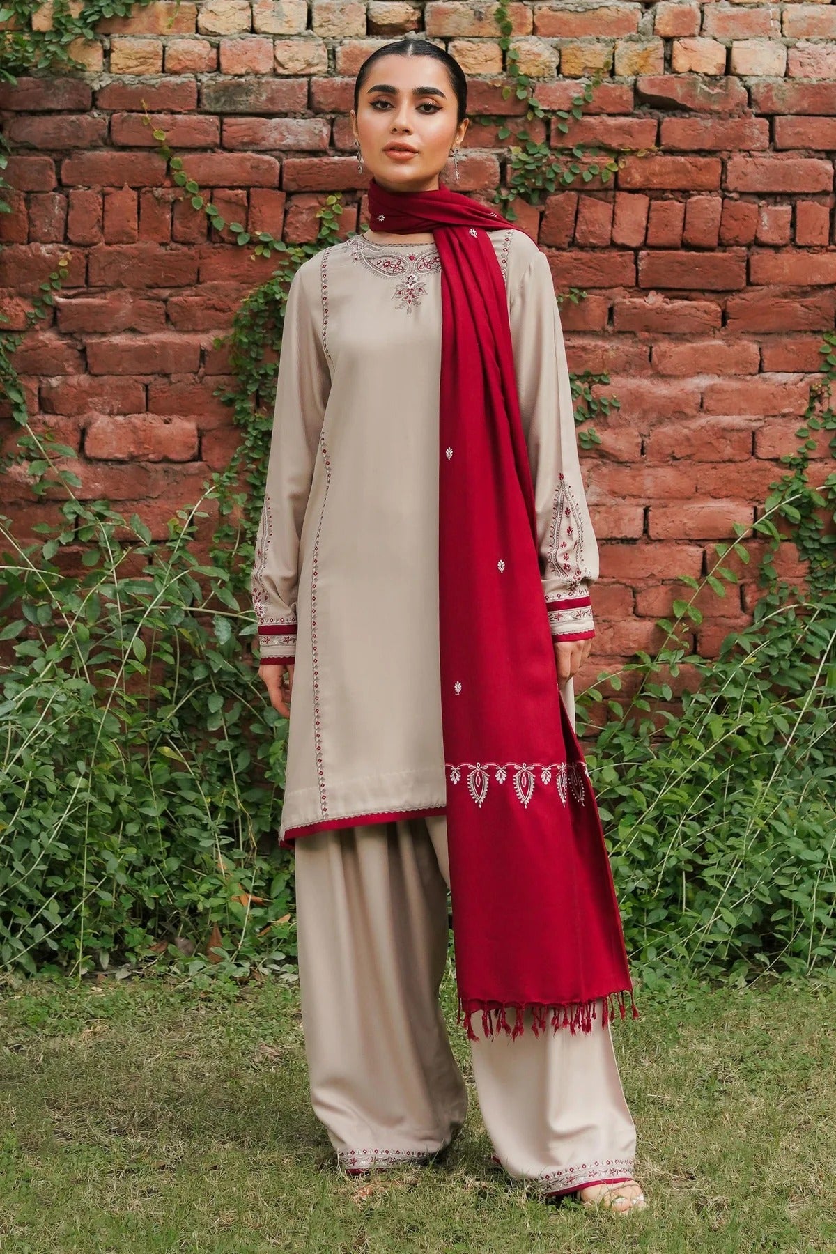 ZC-1936: Elegant Embroidered 3PC Suit | Festive Wear Collection