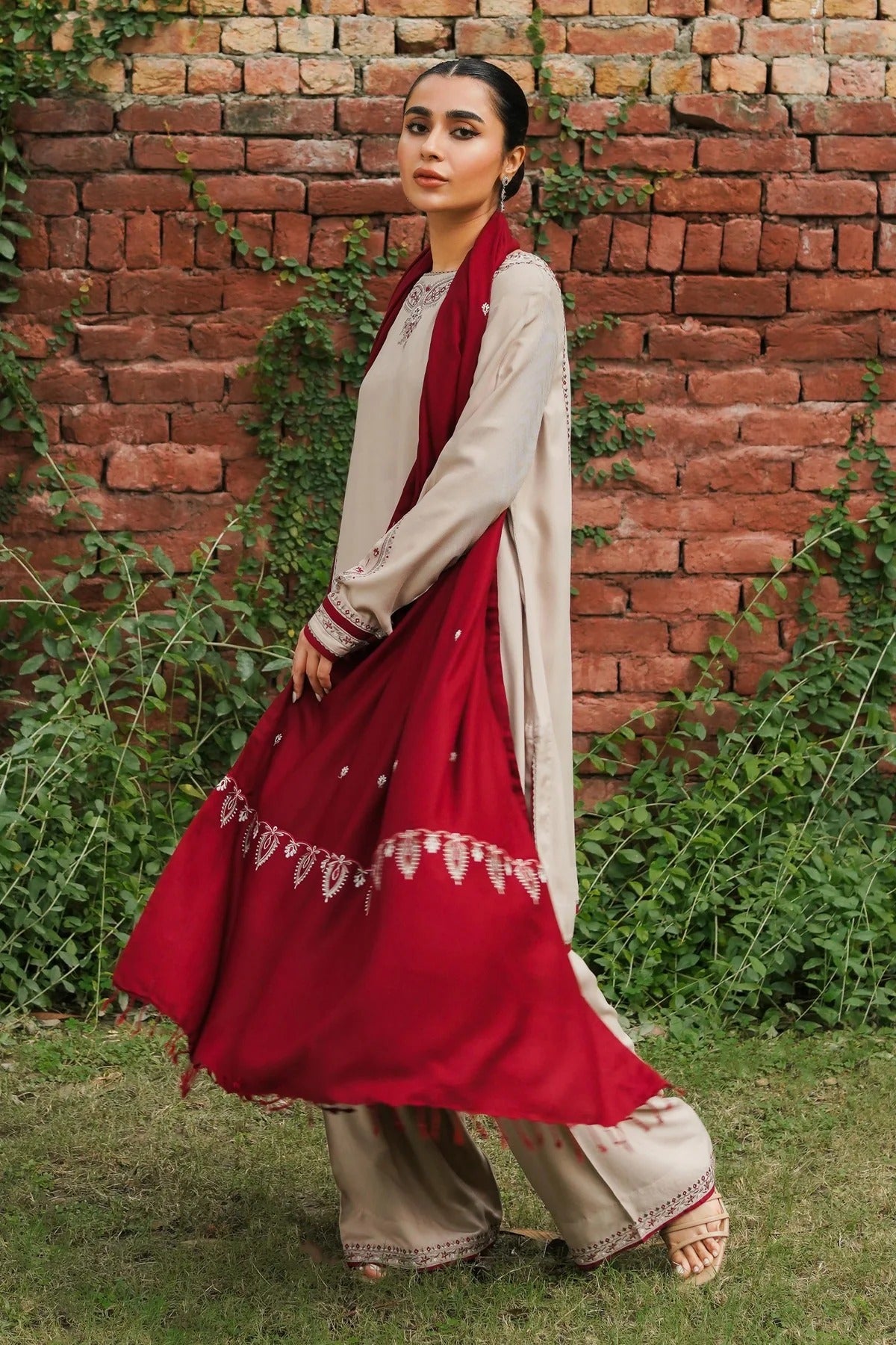 ZC-1936: Elegant Embroidered 3PC Suit | Festive Wear Collection