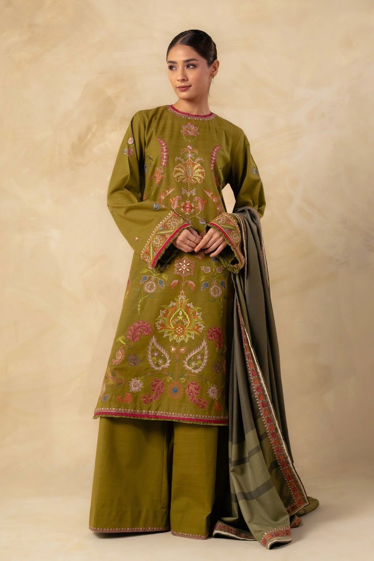 ZW23-6B: Sophisticated Embroidered Dhanak 3PC Suit | Winter