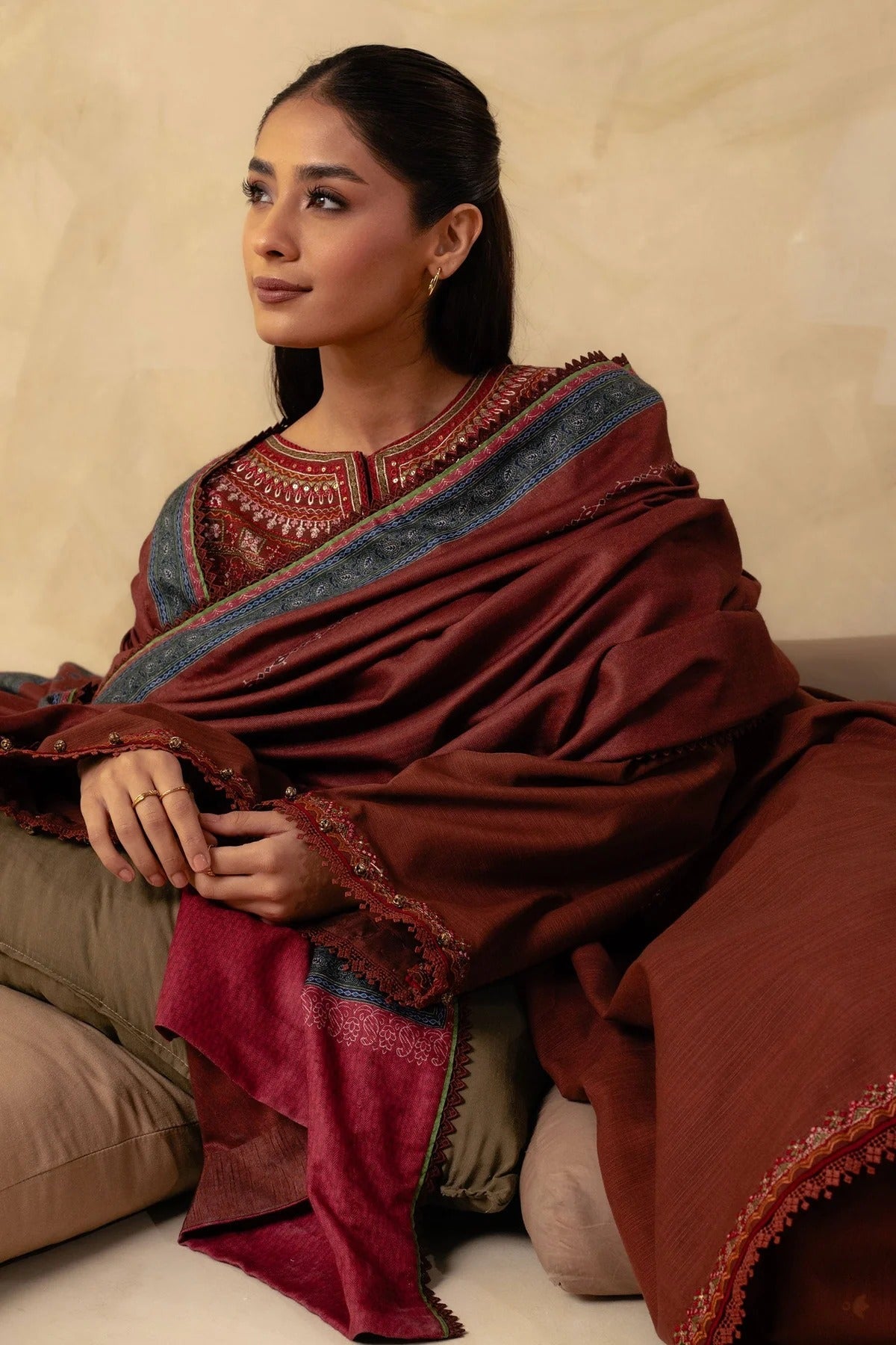 ZW23-8A: Sophisticated Embroidered Dhanak 3PC Suit | New Style