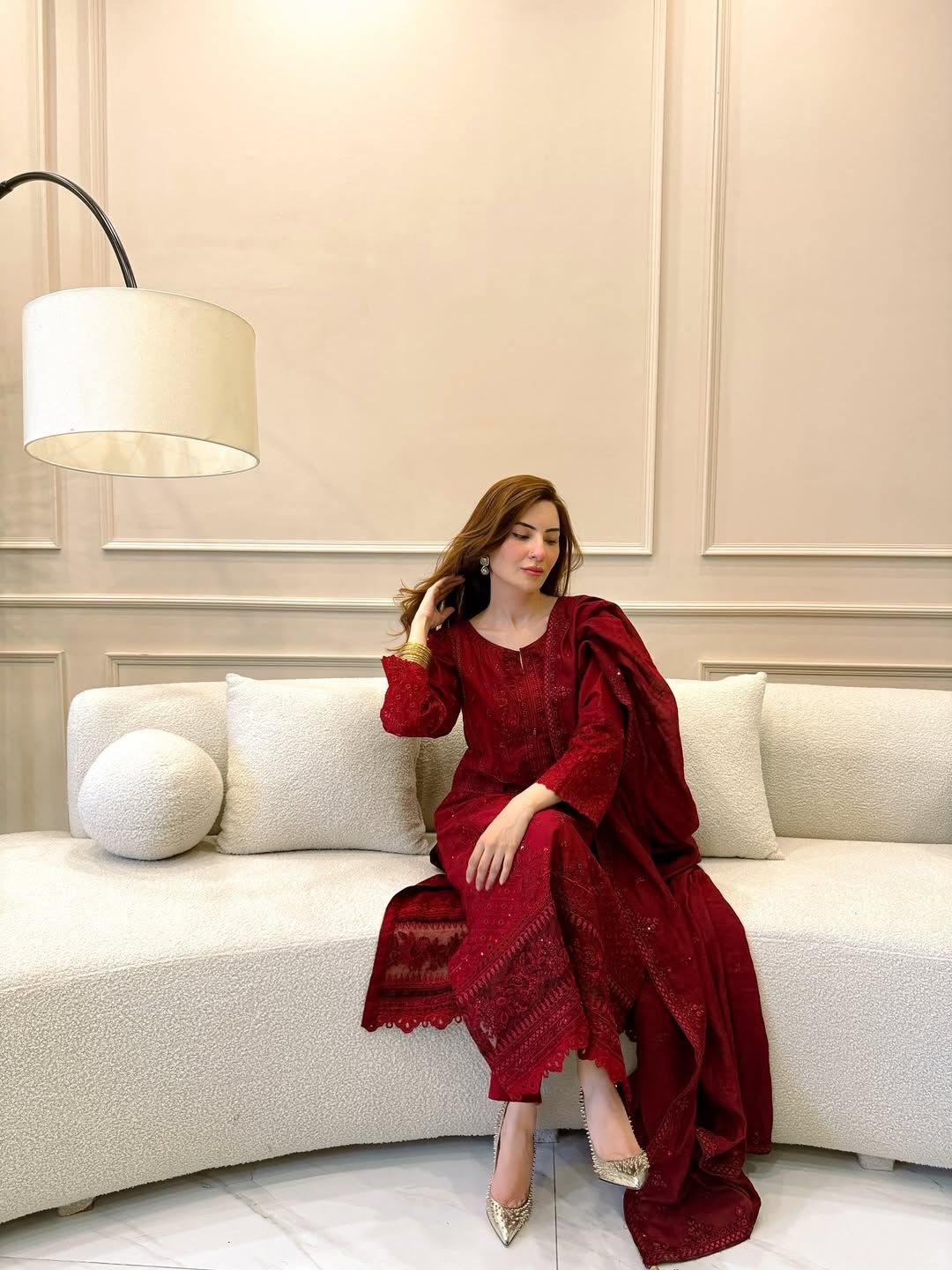 Gulnaar Zarkash: Luxury Zari Work 3PC Suit for Formal Events