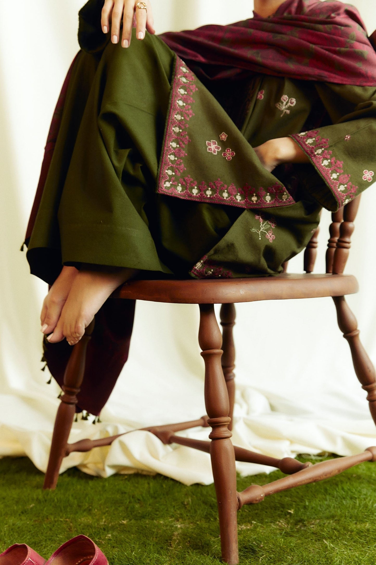 Amethyst-8B: Rich Purple Velvet 3PC Suit | Royal Formal Wear