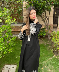 BEACH BLACK